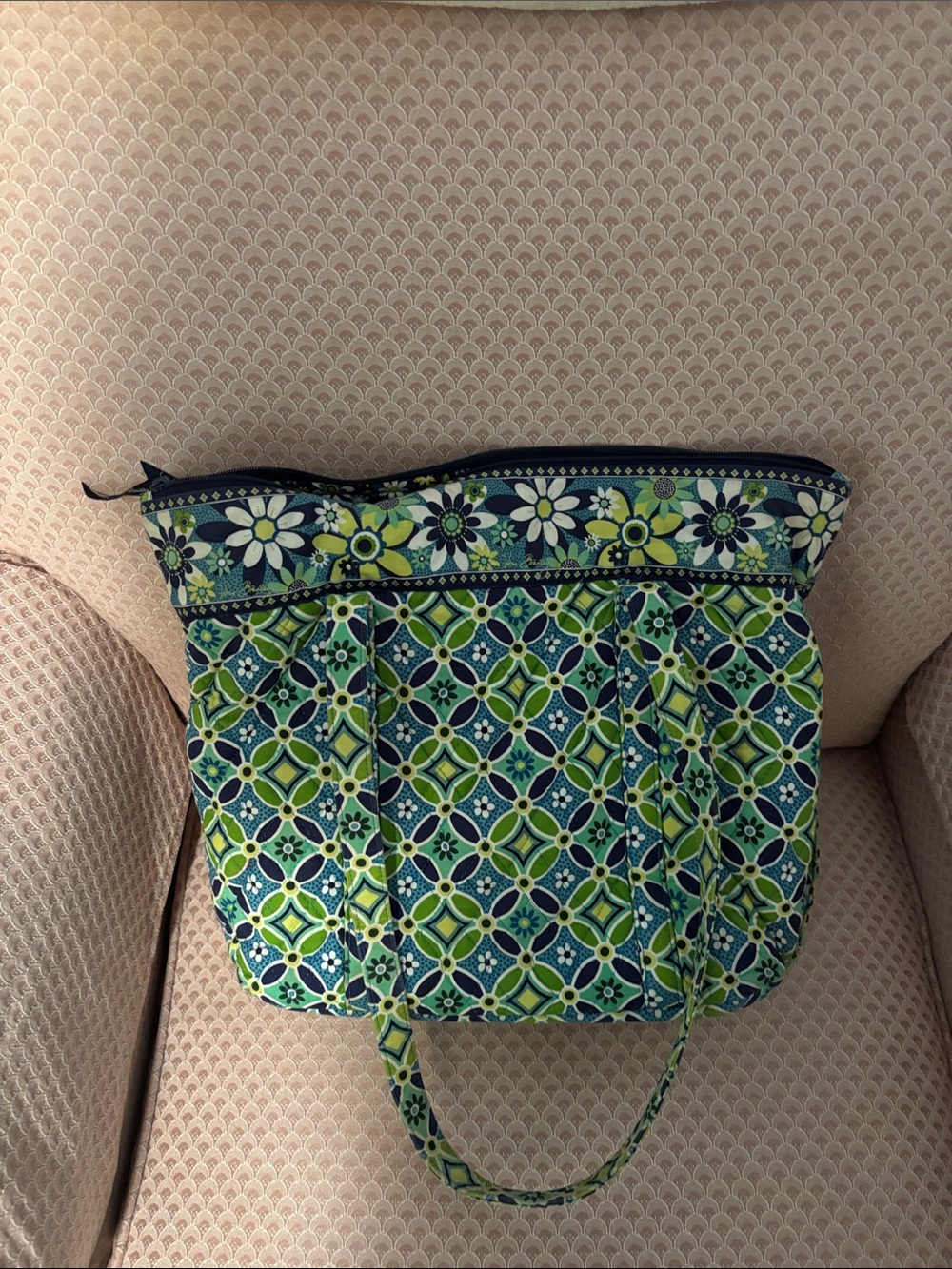 Vera Bradley Green and Navy Floral Geometric Quilted Crossbody - Picture 2 of 6